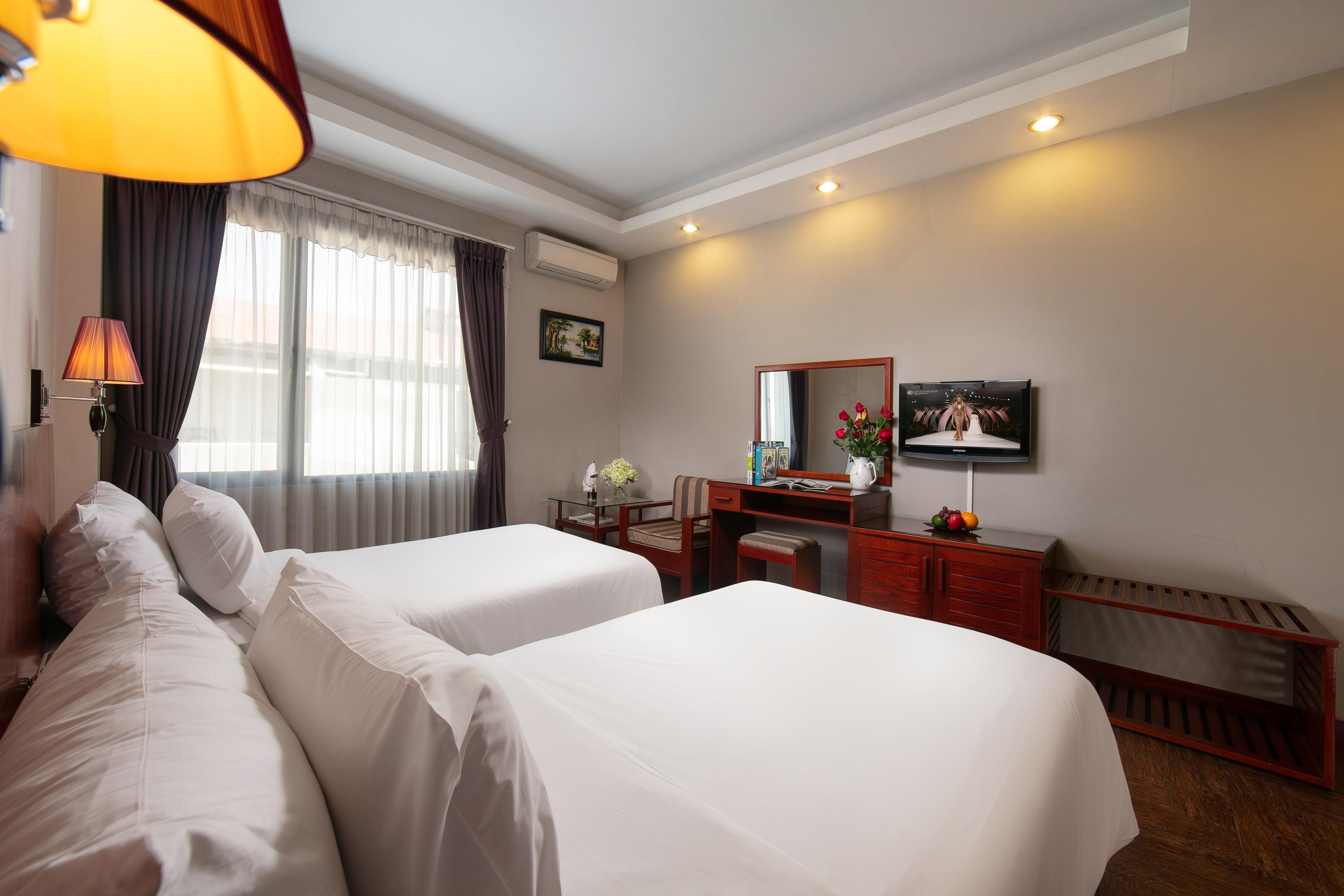 Sen Hotel - Managed By Sen Hotel Group Hanoï Extérieur photo
