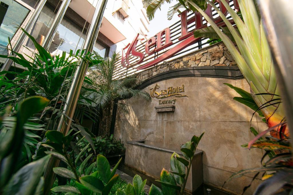 Sen Hotel - Managed By Sen Hotel Group Hanoï Extérieur photo