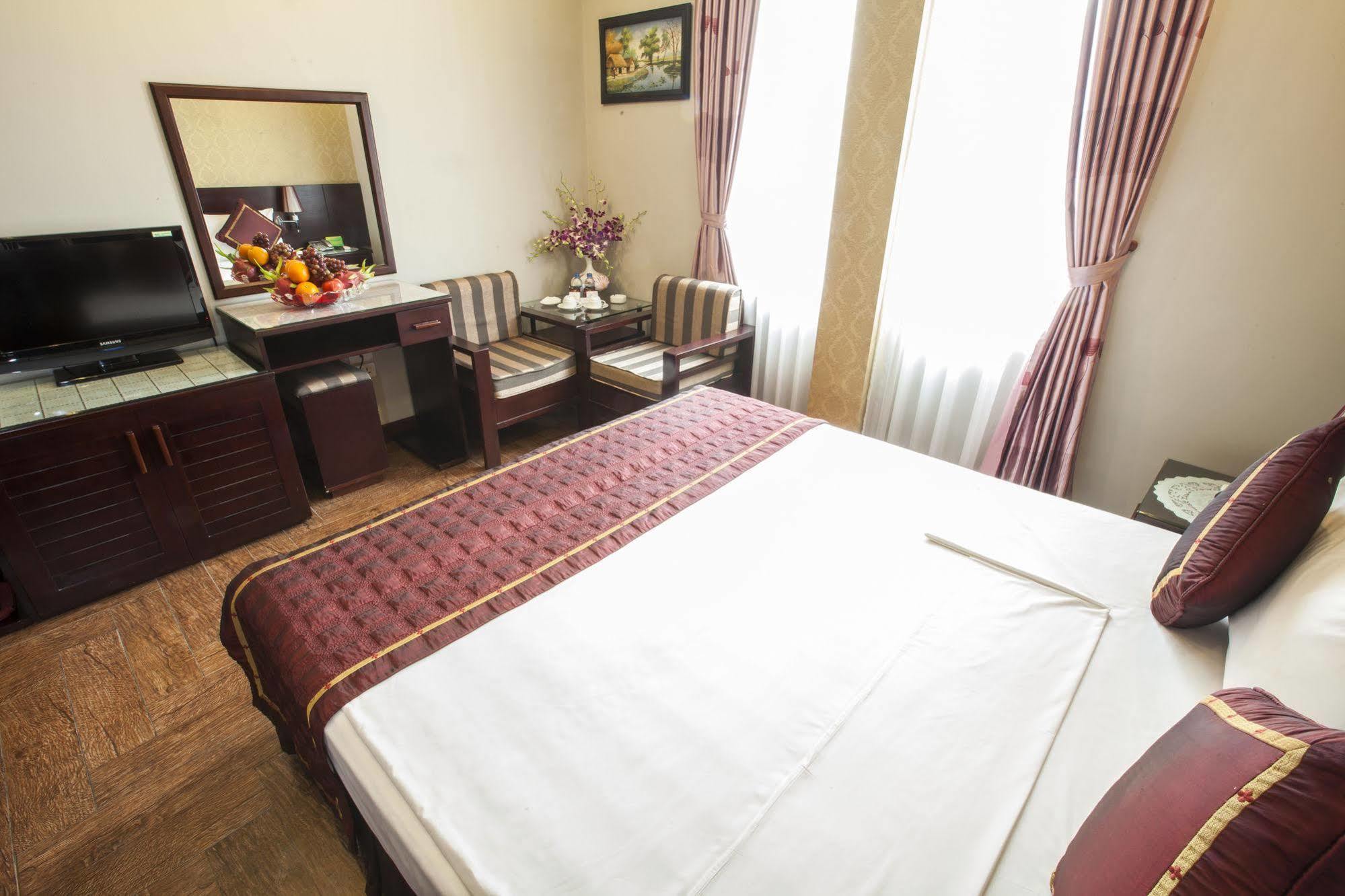 Sen Hotel - Managed By Sen Hotel Group Hanoï Extérieur photo